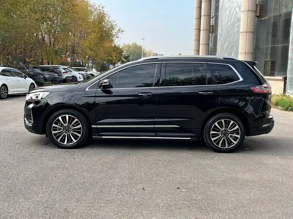 Ford Edge 2021 из CN, фото 3