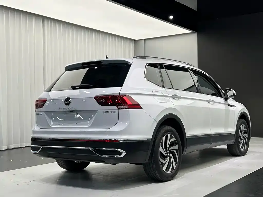 Volkswagen Tiguan L 2024 из CN, фото 10