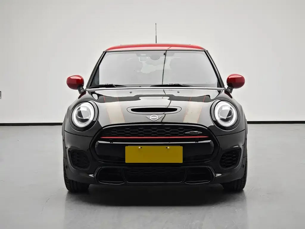 MINI JCW (John Cooper Works) 2021 из CN, фото 2