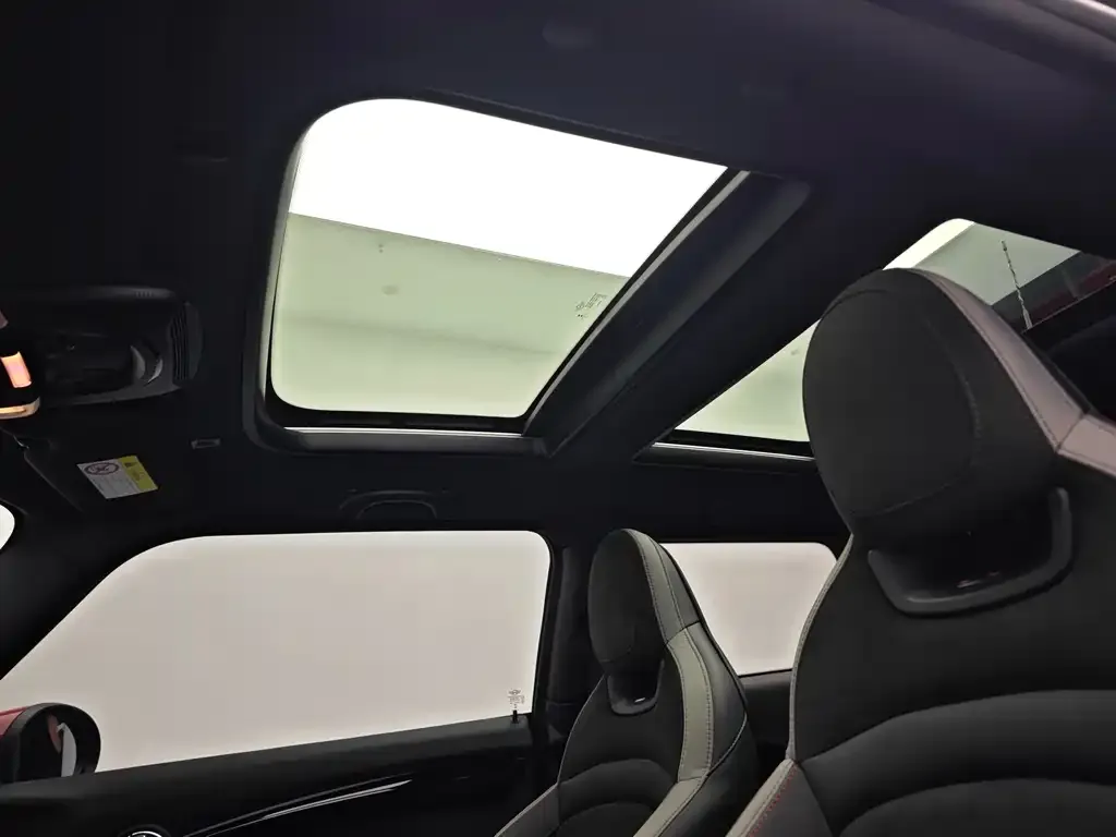 MINI JCW (John Cooper Works) 2021 из CN, фото 9
