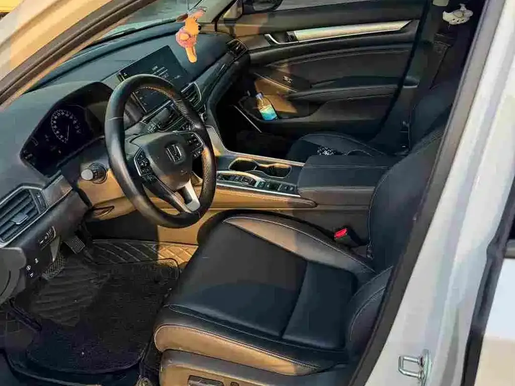 Honda Accord 2023 из CN, фото 4