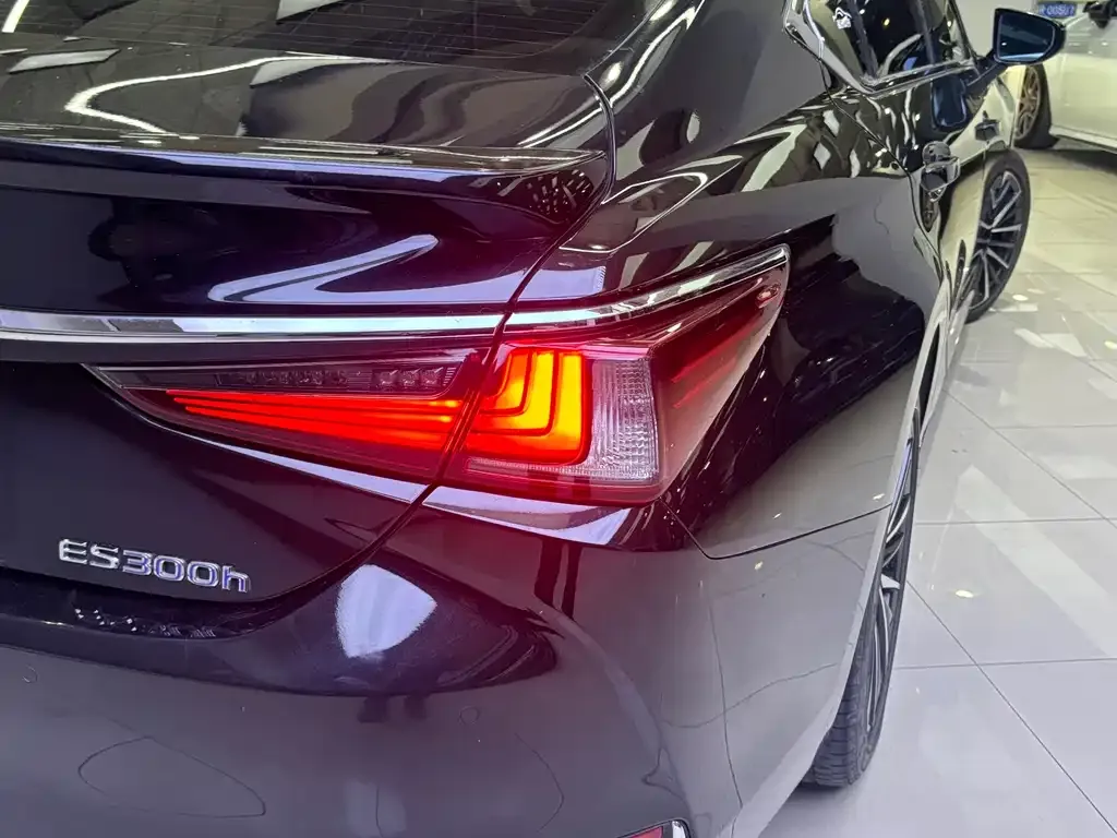 Lexus ES 2021 из CN, фото 10
