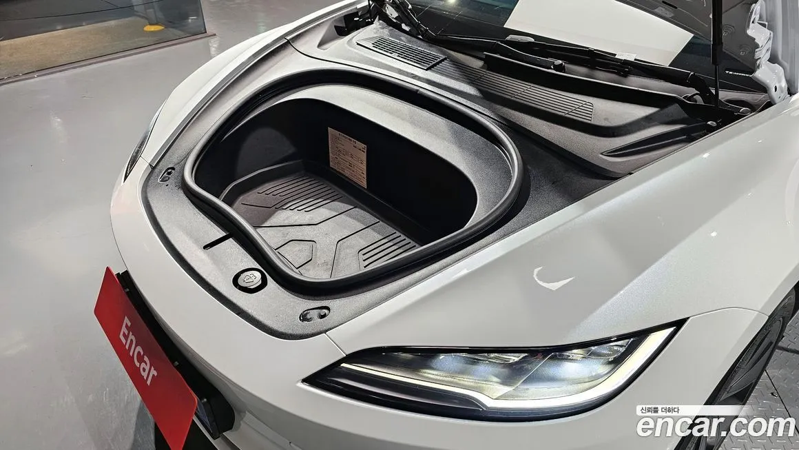 Tesla Model 3 — фото 6