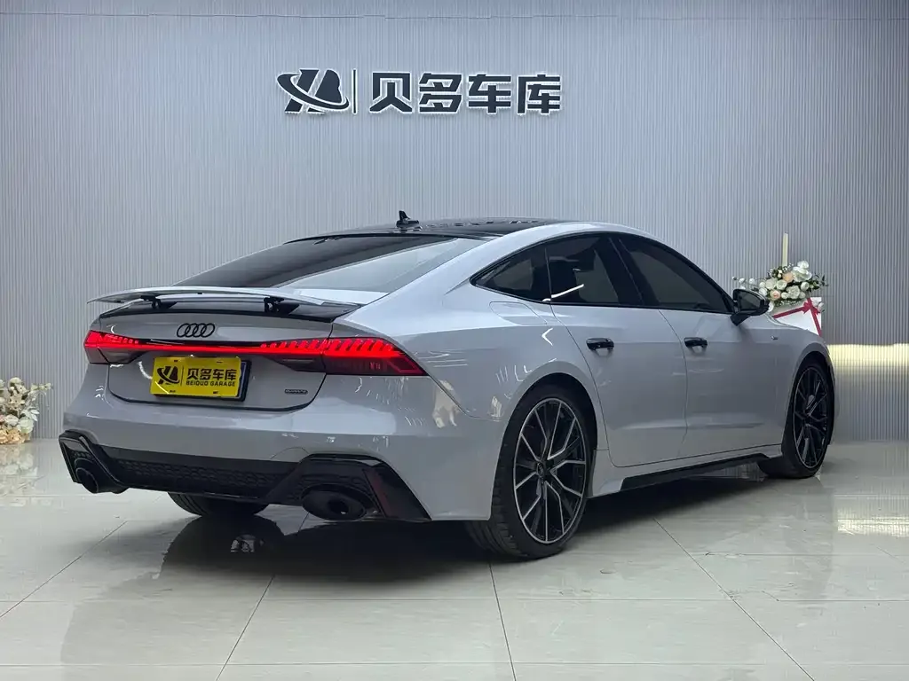 Audi A7 2023 из CN, фото 5