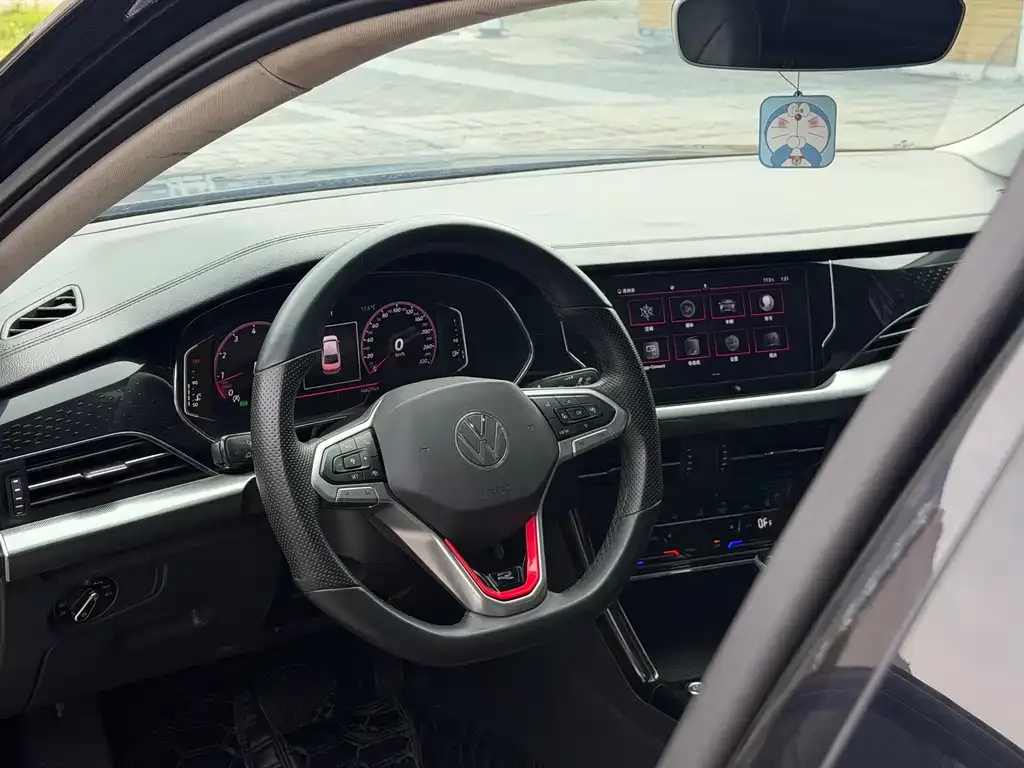 Volkswagen Passat — фото 8