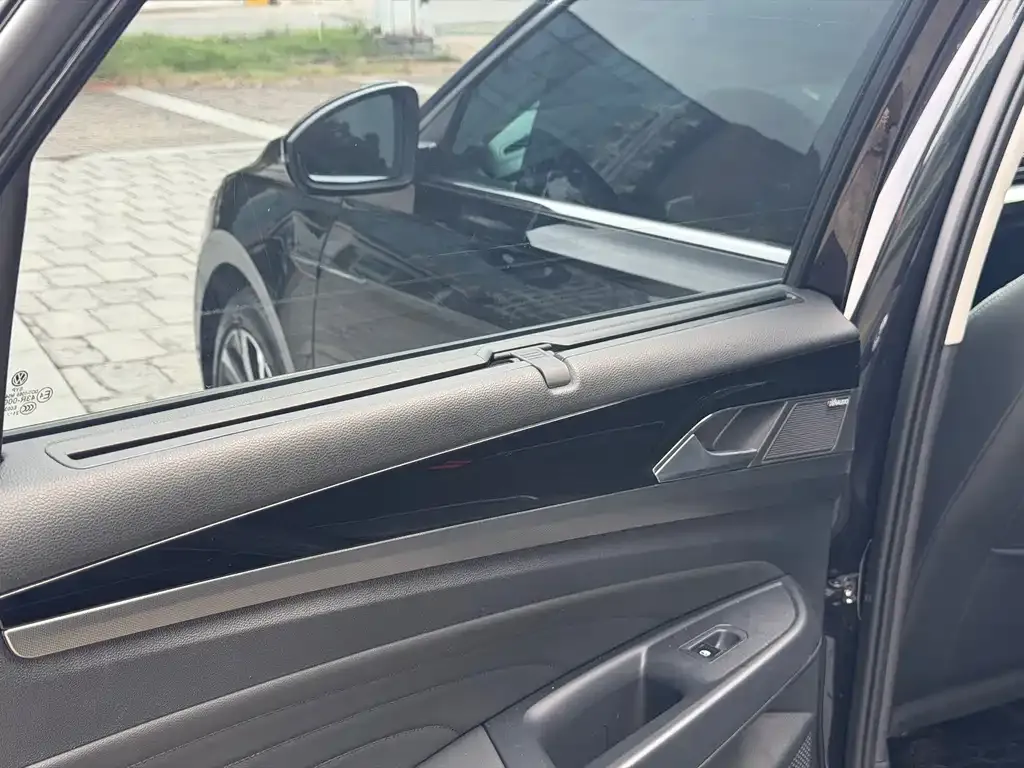 Volkswagen Passat — фото 9