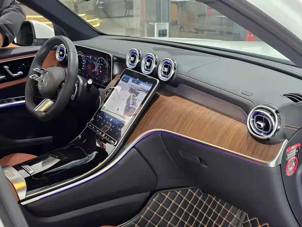 Mercedes-Benz GLC 2024 из CN, фото 10
