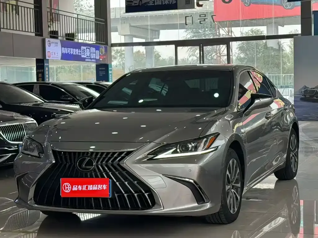 Lexus ES 2024 из CN, фото 1