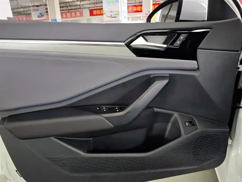 Volkswagen Sagitar 2021 из CN, фото 10