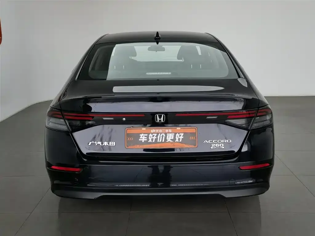 Honda Accord — фото 4
