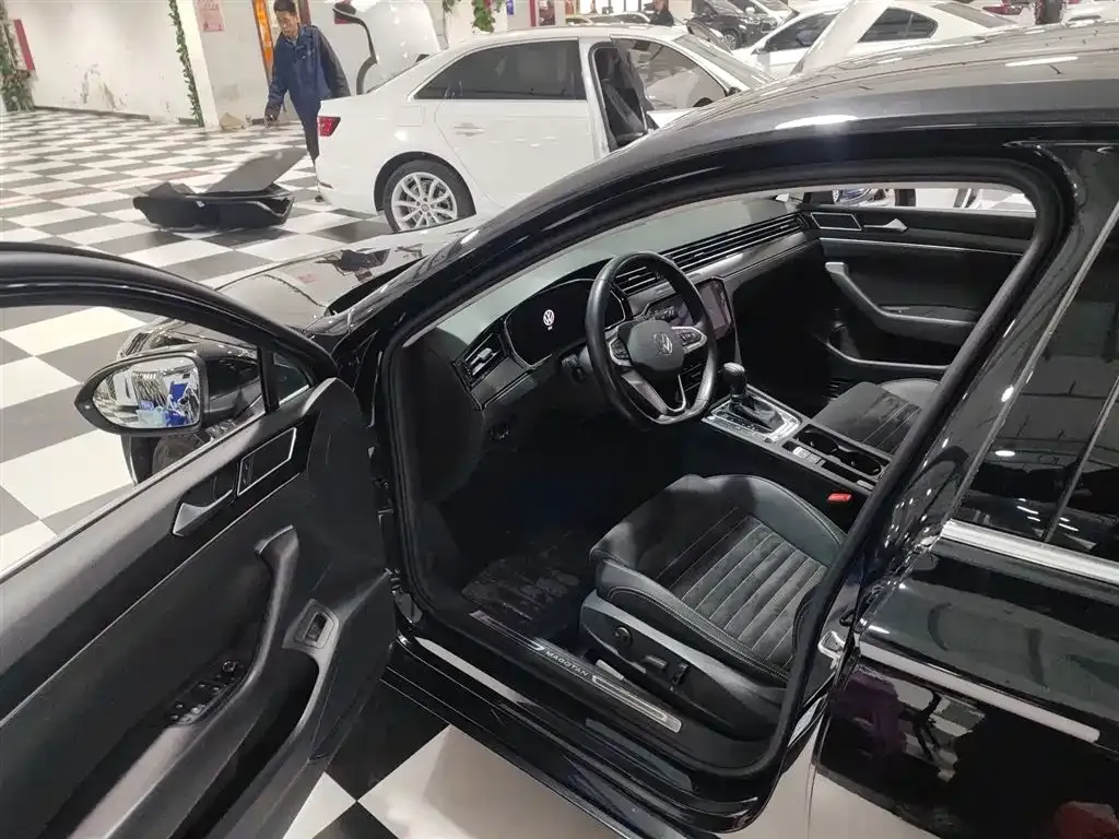 Volkswagen Magotan 2021 из CN, фото 8