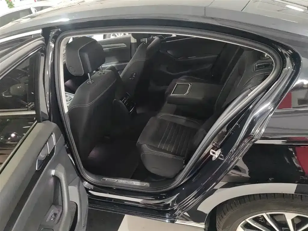 Volkswagen Magotan 2021 из CN, фото 9