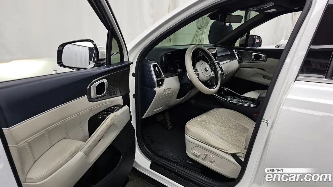 Kia Sorento — фото 10
