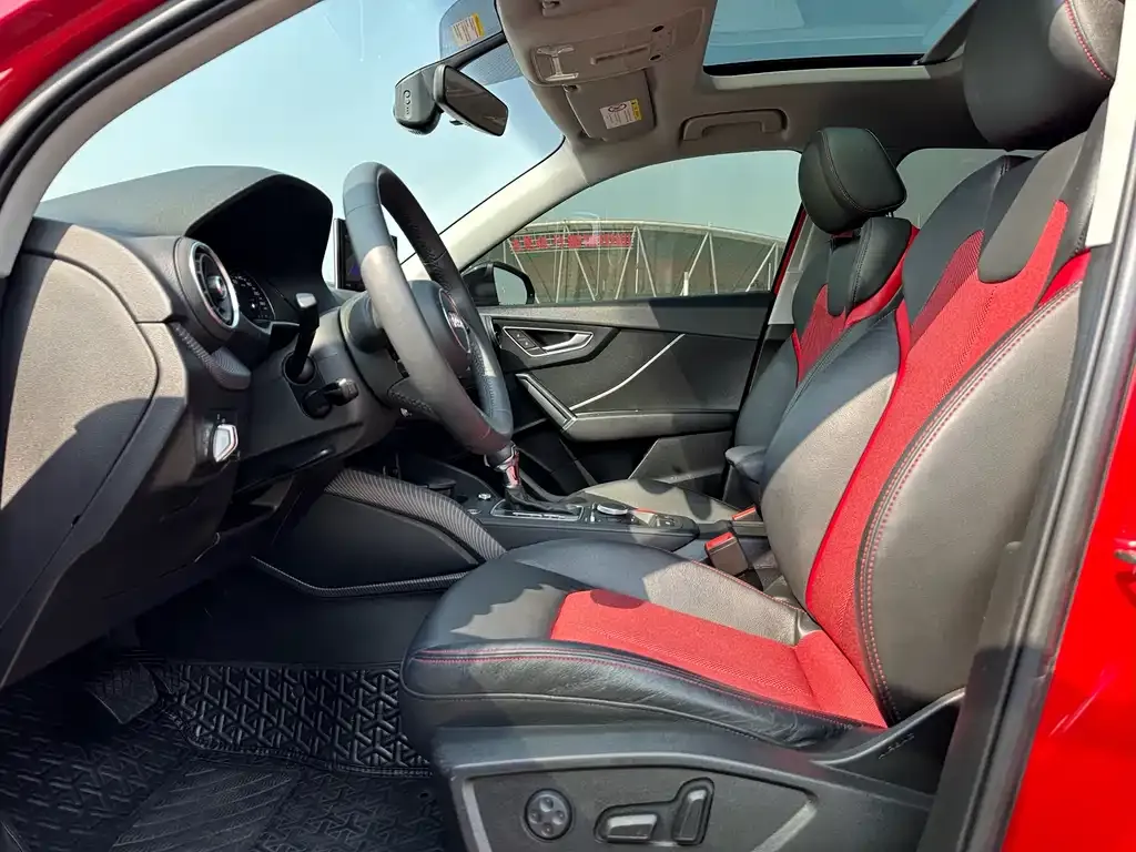 Audi Q2L 2022 из CN, фото 4