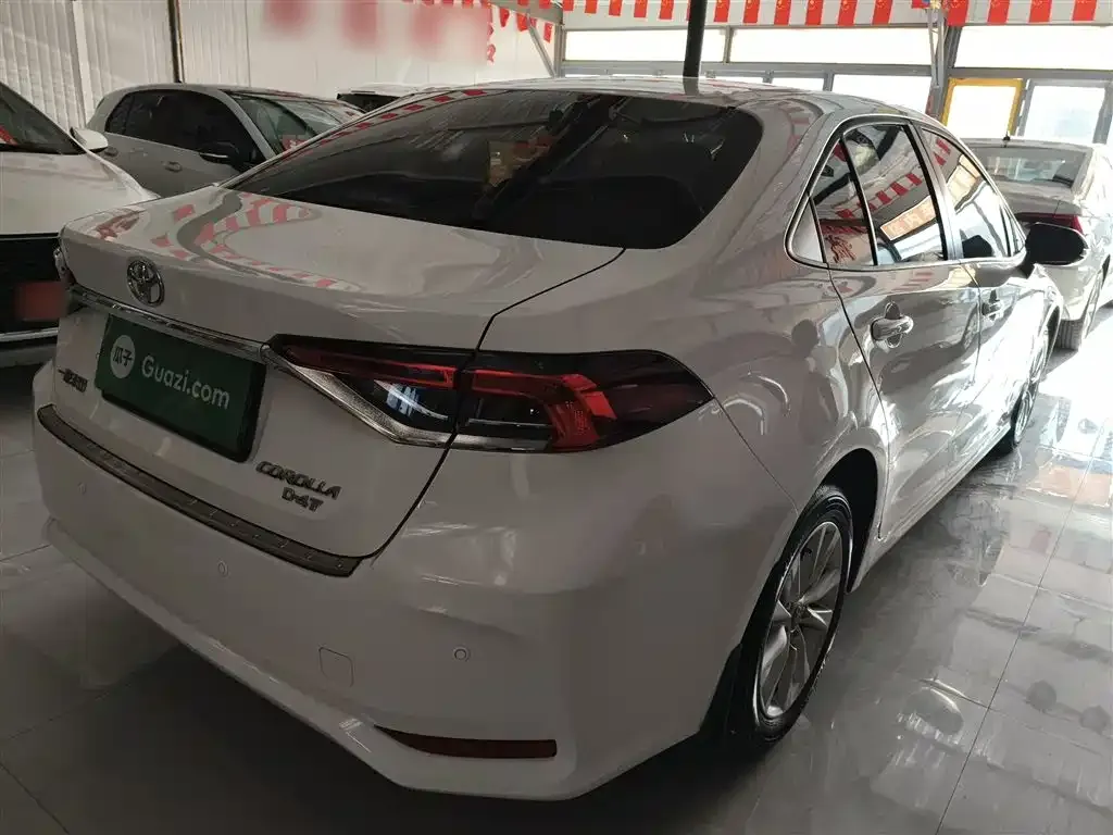 Toyota Corolla 2023 из CN, фото 7