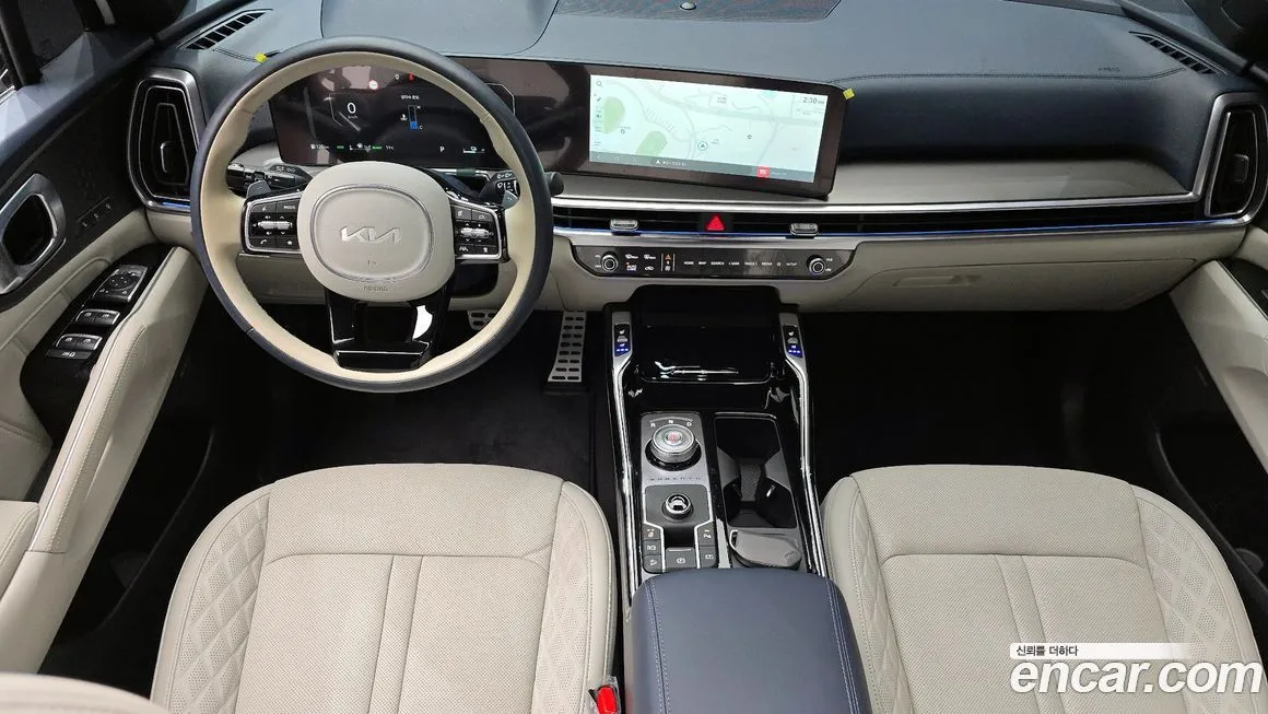Kia Sorento — фото 7