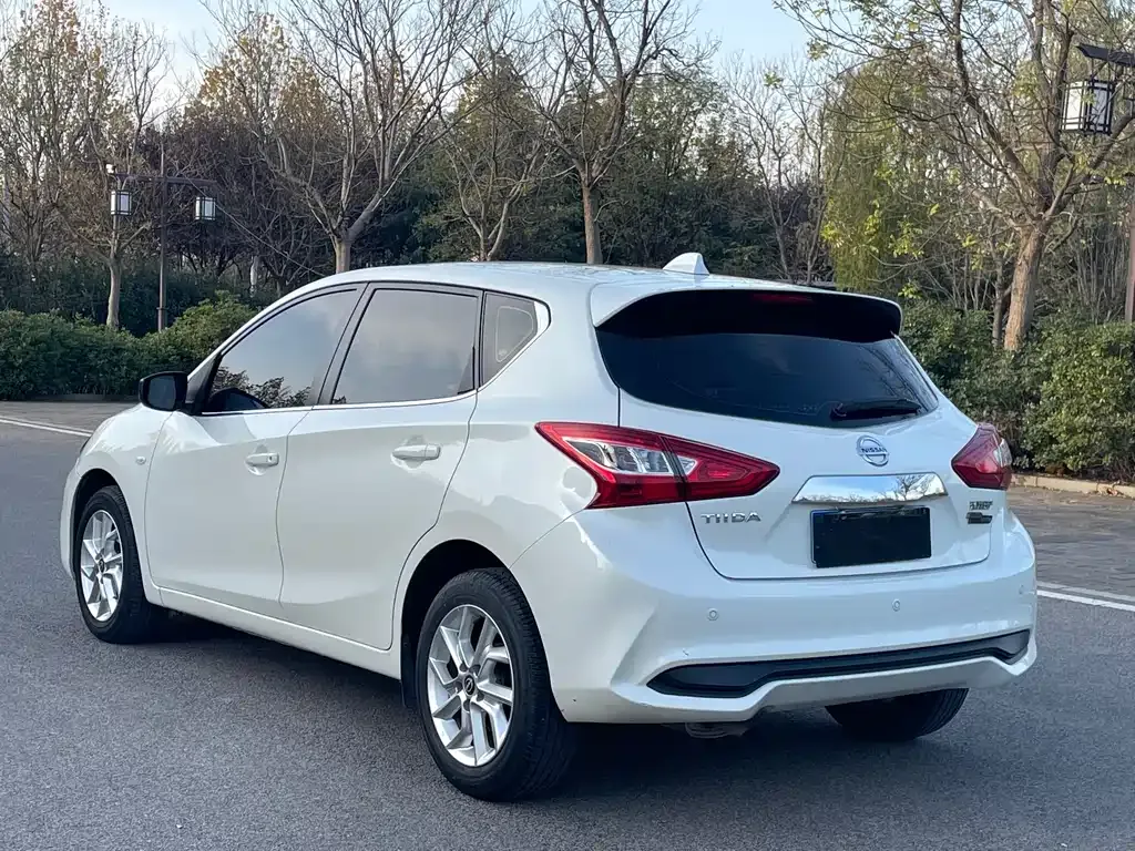 Nissan Tiida 2022 из CN, фото 8