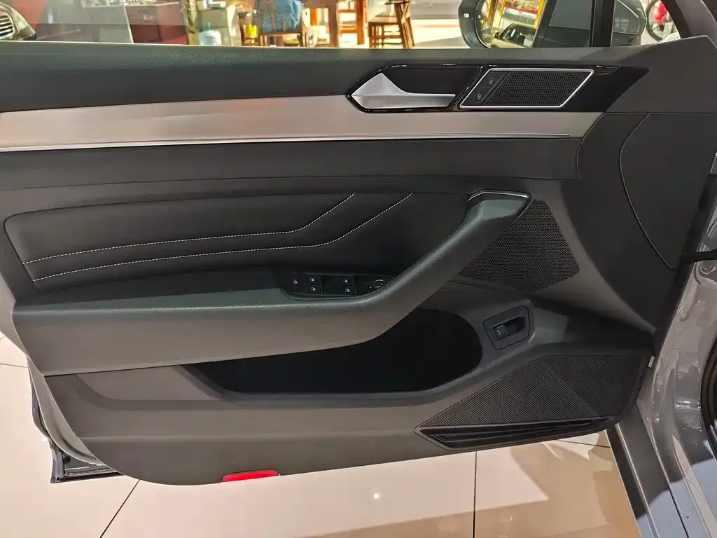 Volkswagen Viloran 2023 из CN, фото 3