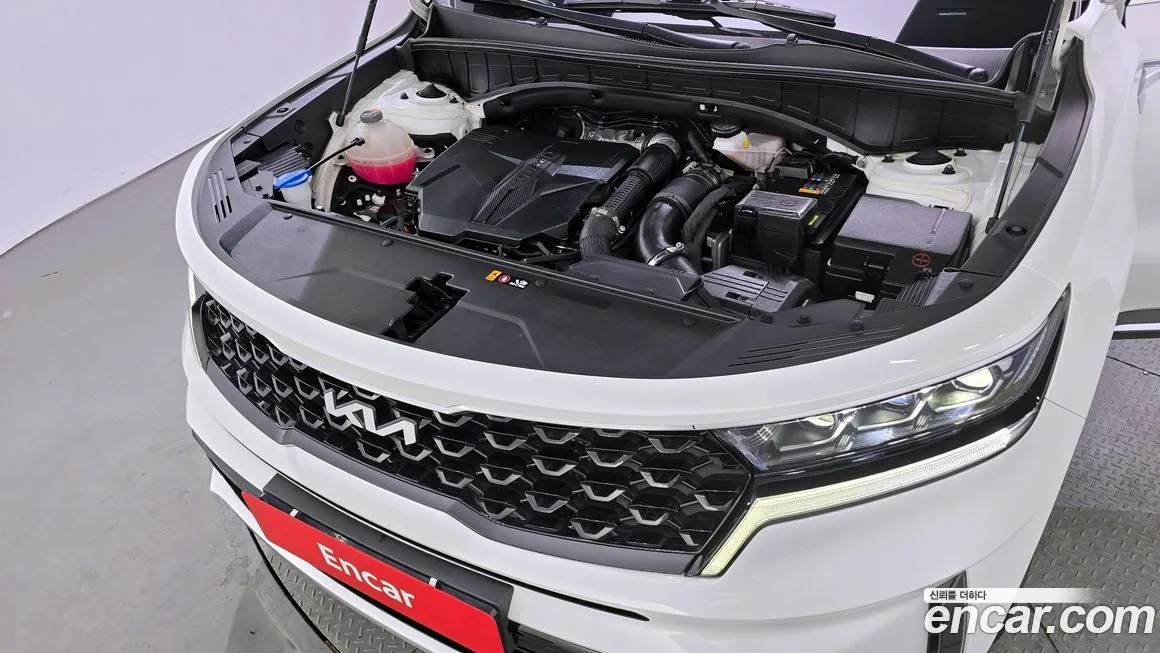 Kia Sorento — фото 6