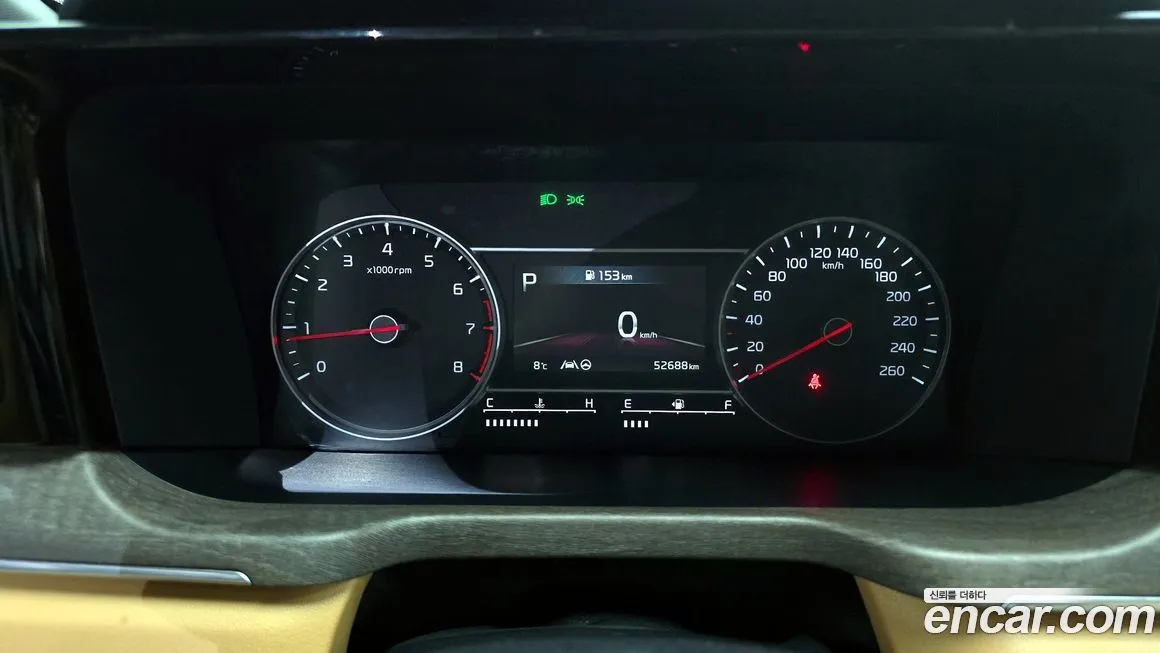 Kia Sorento — фото 8