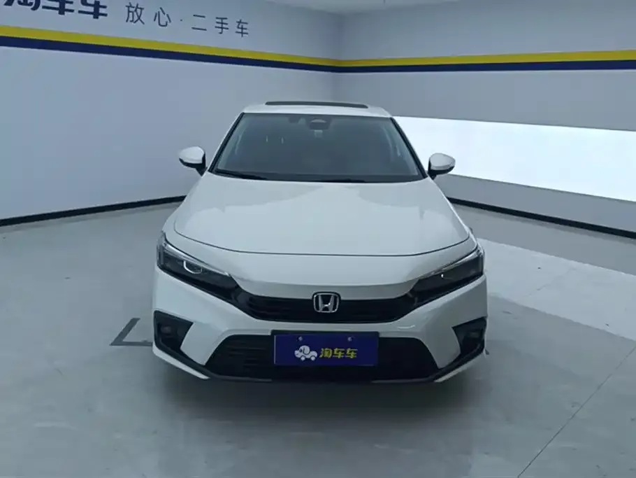 Honda Civic 2023 из CN, фото 2