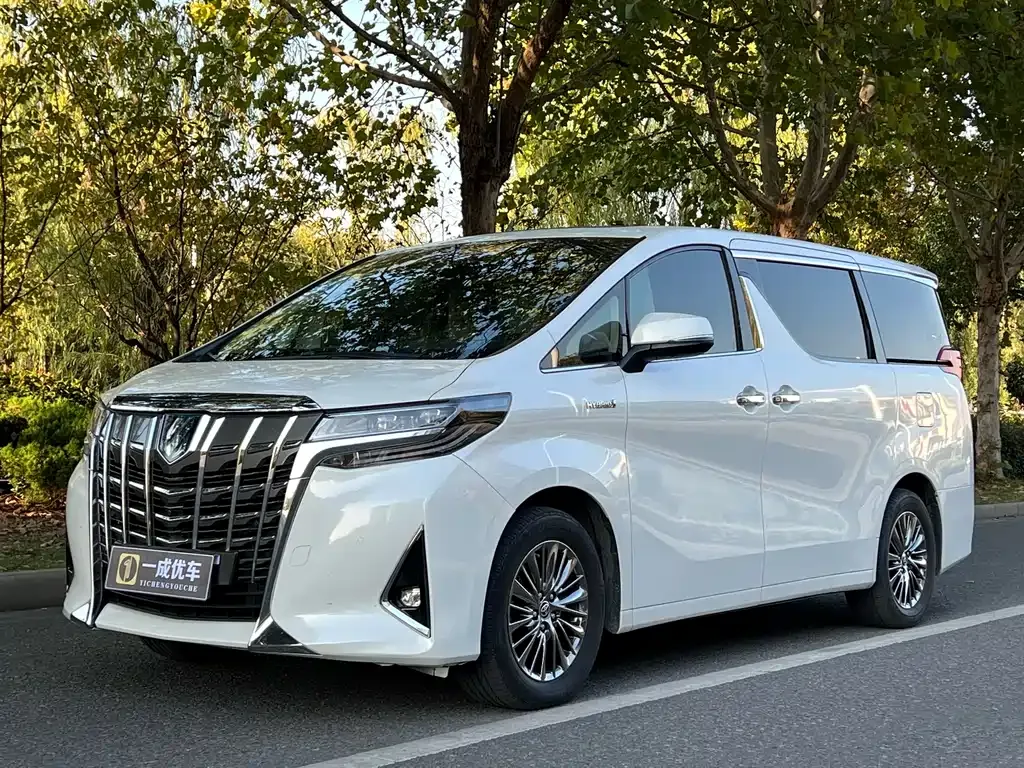 Toyota Alphard 2021 из CN, фото 1