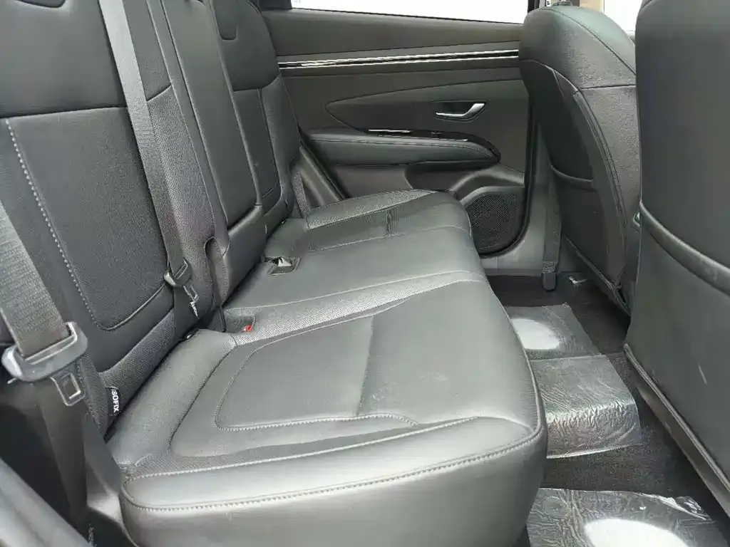 Hyundai Tucson 2023 из CN, фото 8