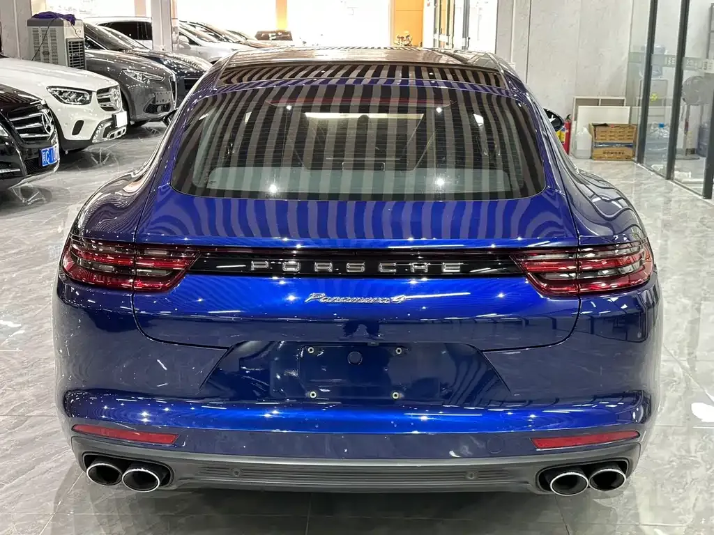 Porsche Panamera — фото 6