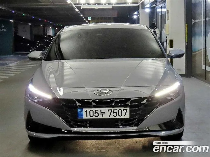 Hyundai AVANTE — фото 2