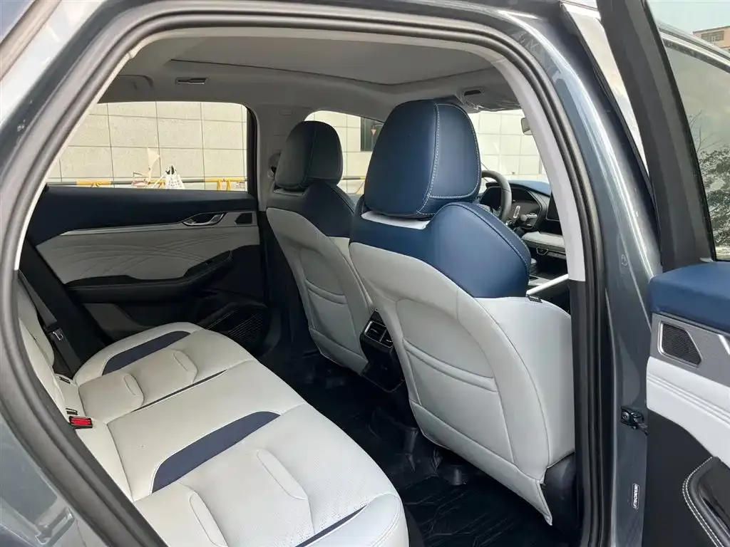 Geely Xingrui 2023 из CN, фото 8
