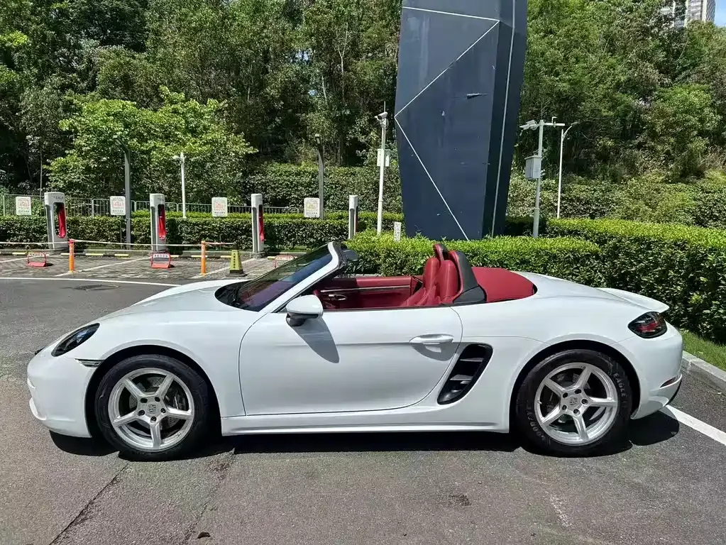 Porsche 718 2022 из CN, фото 2