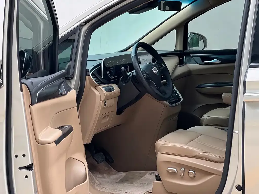 Buick GL8 2021 из CN, фото 7