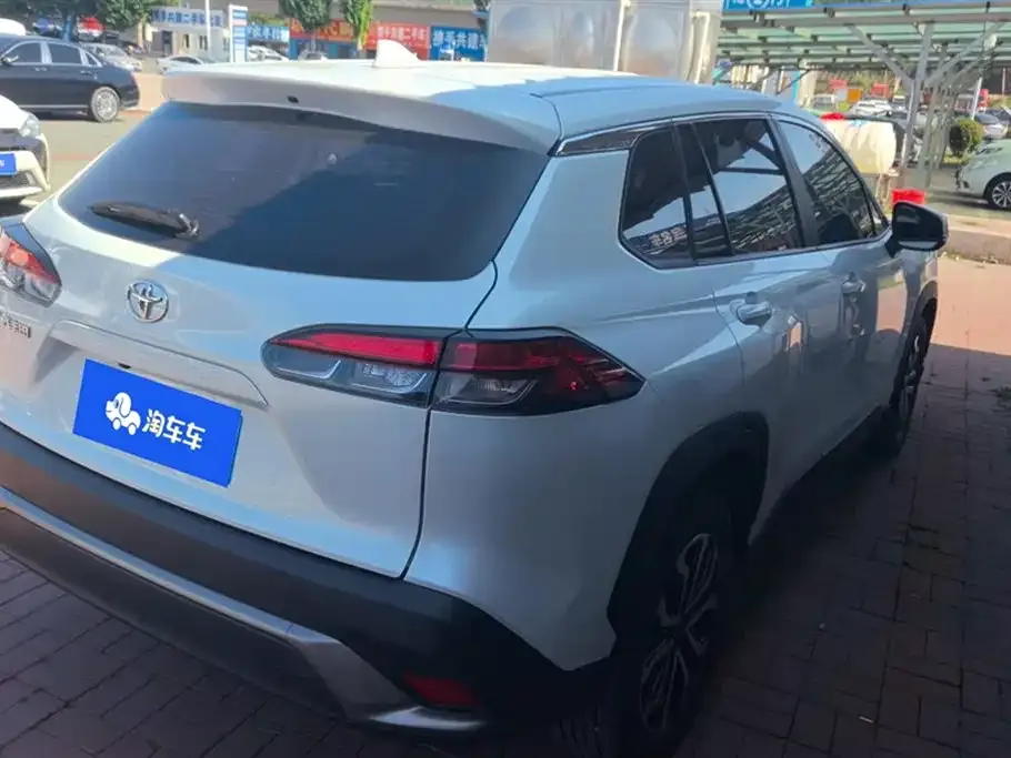 Toyota Frontlander 2023 из CN, фото 3