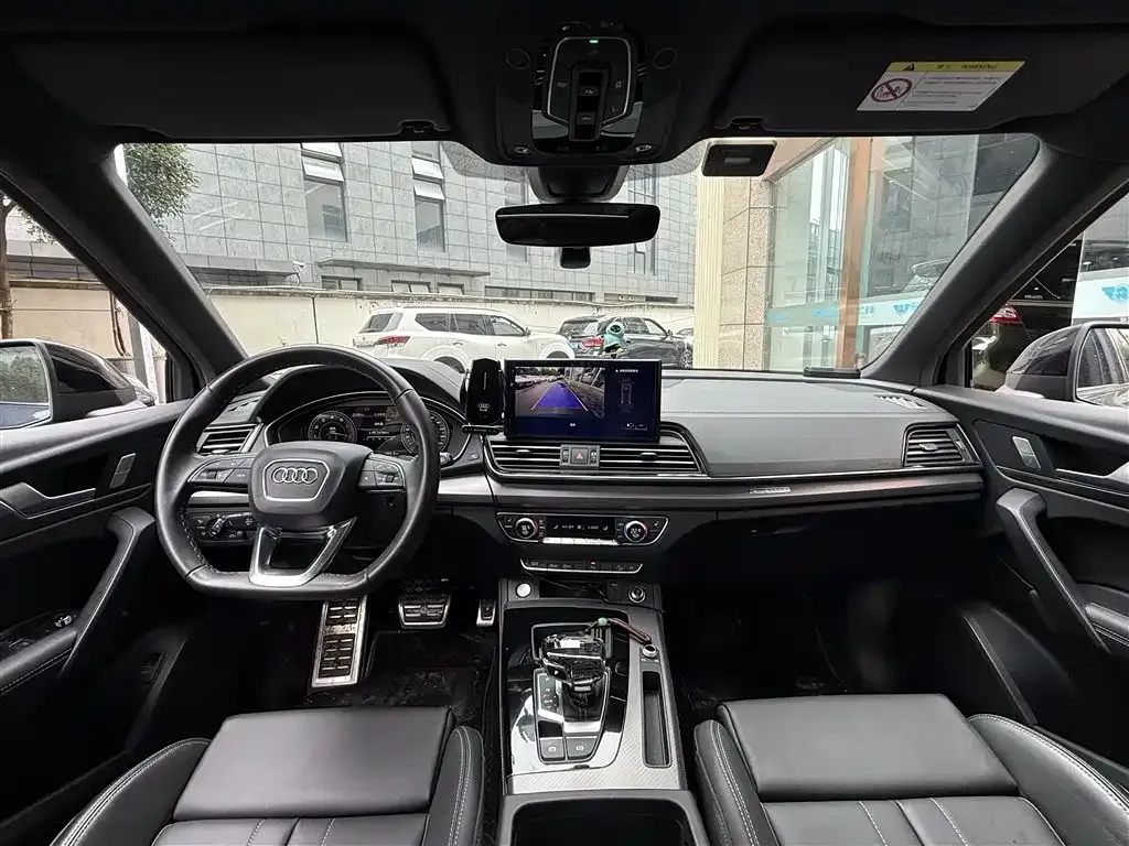 Audi Q5L 2023 из CN, фото 7
