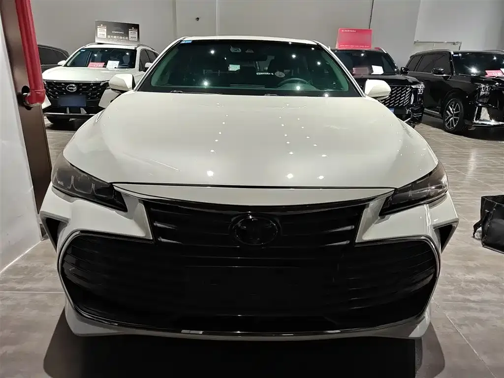 Toyota Avalon 2021 из CN, фото 3