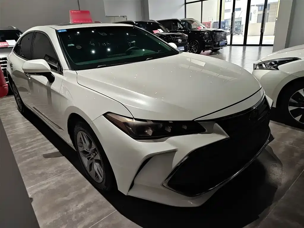 Toyota Avalon 2021 из CN, фото 4
