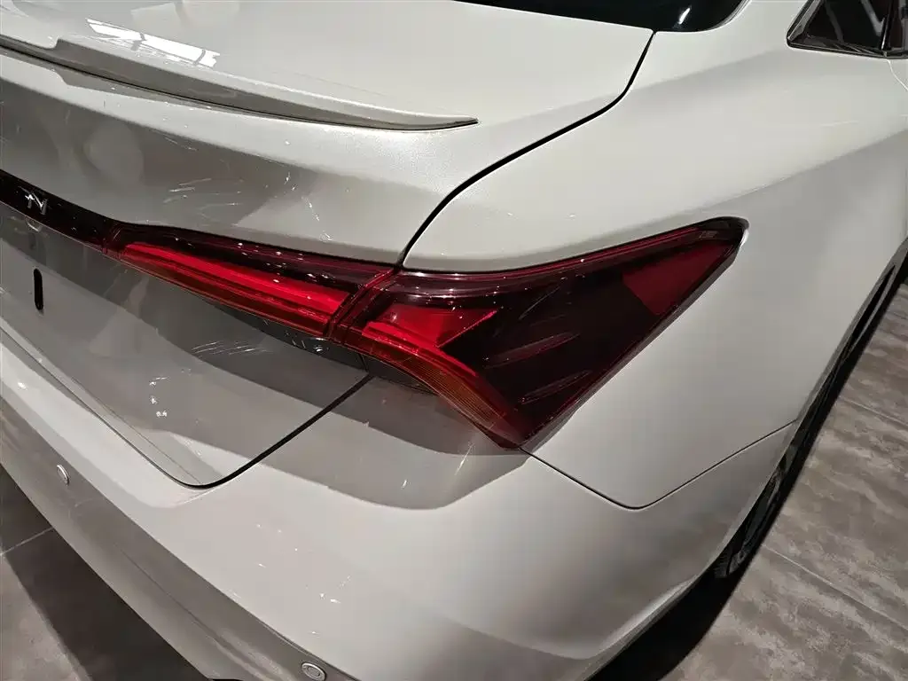 Toyota Avalon 2021 из CN, фото 8