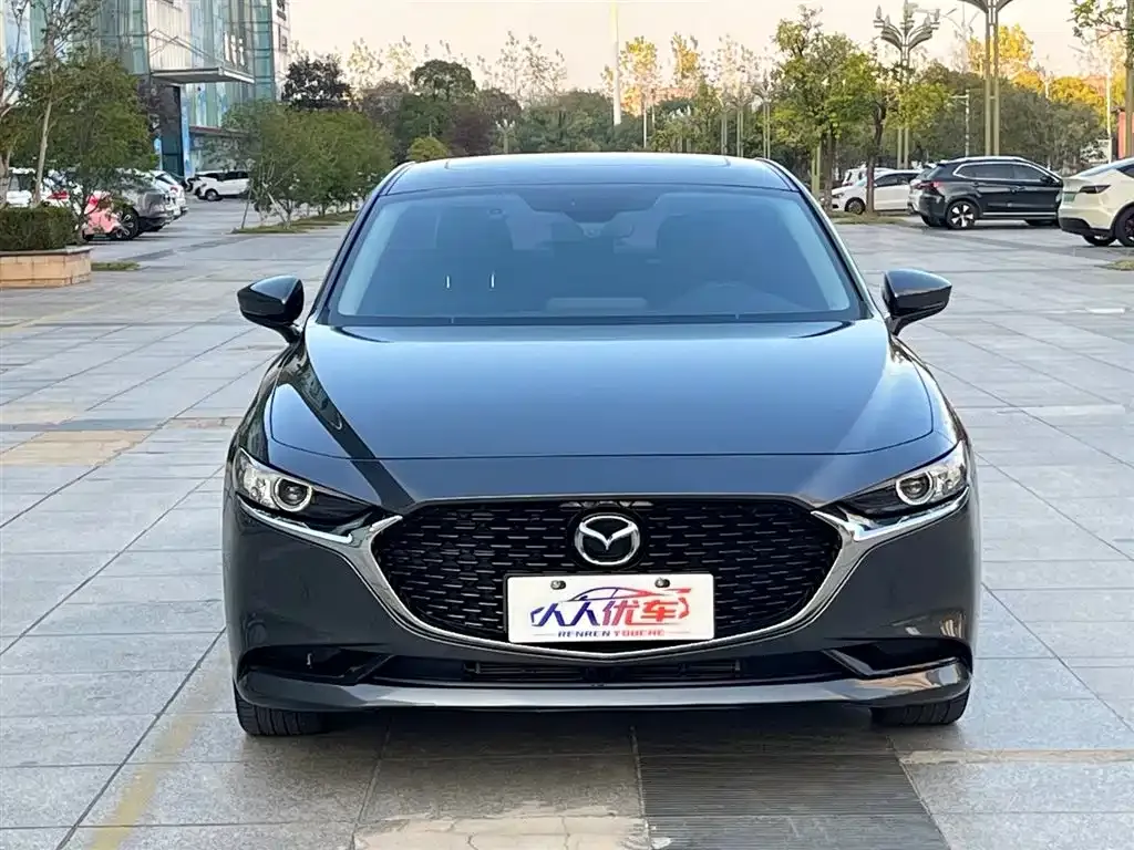 Mazda 3 Axela 2022 из CN, фото 3