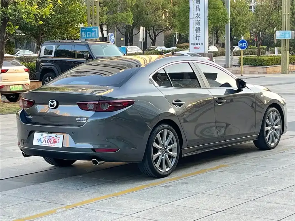 Mazda 3 Axela 2022 из CN, фото 5