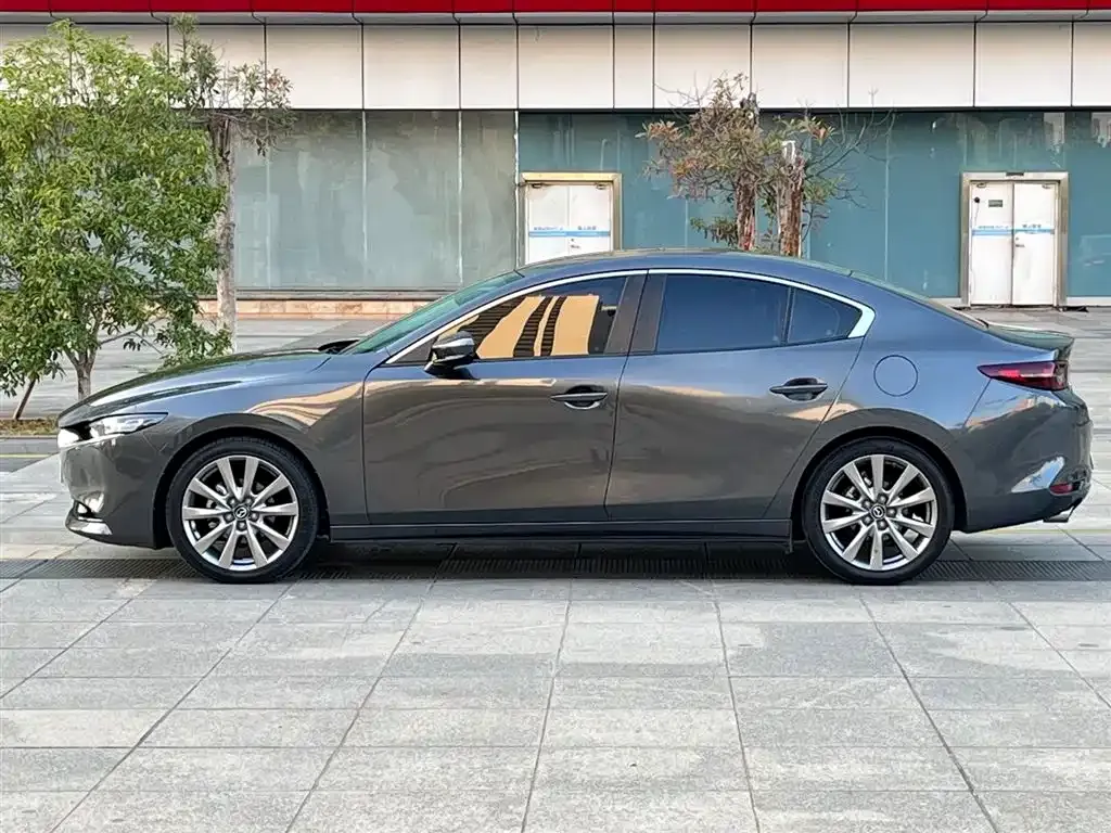 Mazda 3 Axela 2022 из CN, фото 8