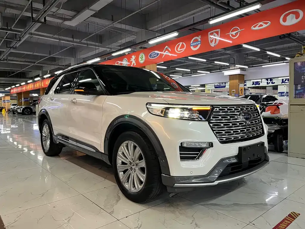 Ford Explorer 2021 из CN, фото 6