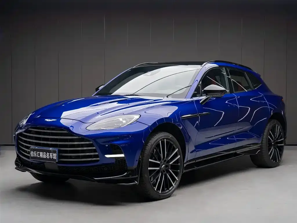 Aston Martin DBX — фото 1