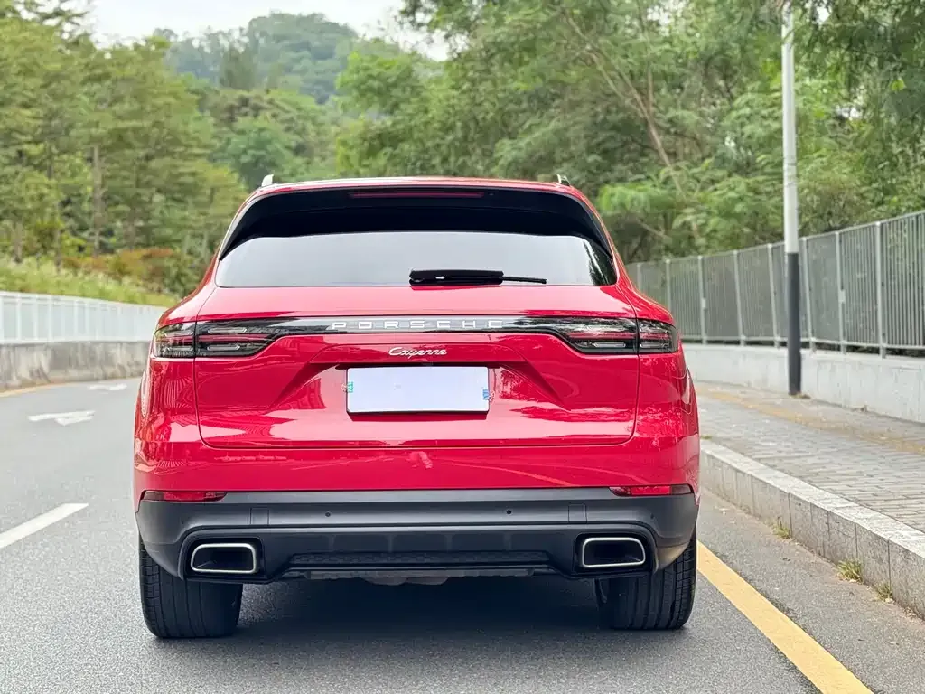 Porsche Cayenne 2022 из CN, фото 5