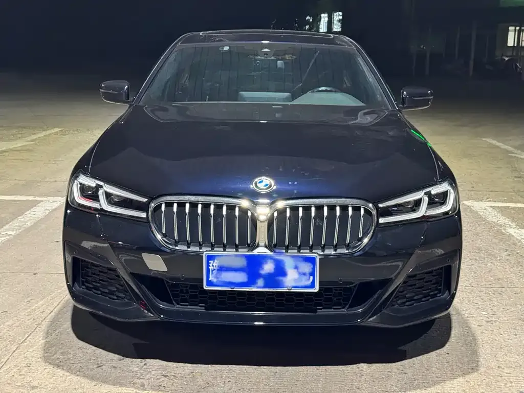 BMW 5 Series — фото 2