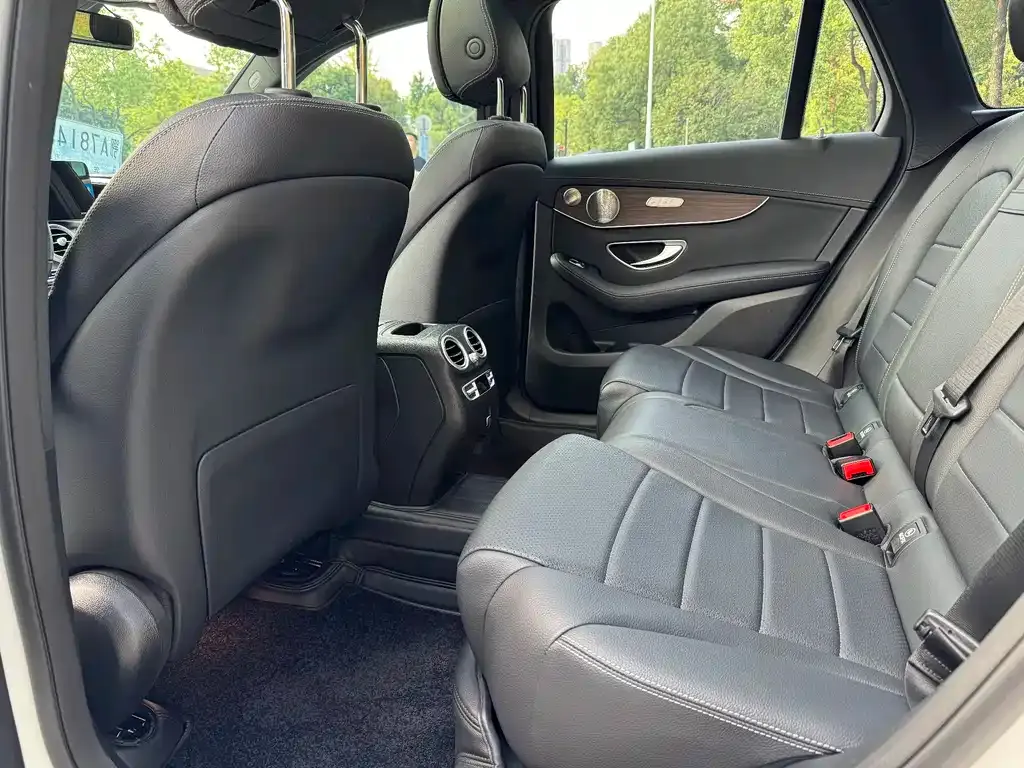 Mercedes-Benz GLC 2021 из CN, фото 9