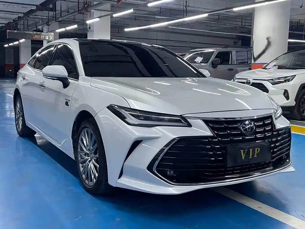 Toyota Avalon 2024 из CN, фото 1