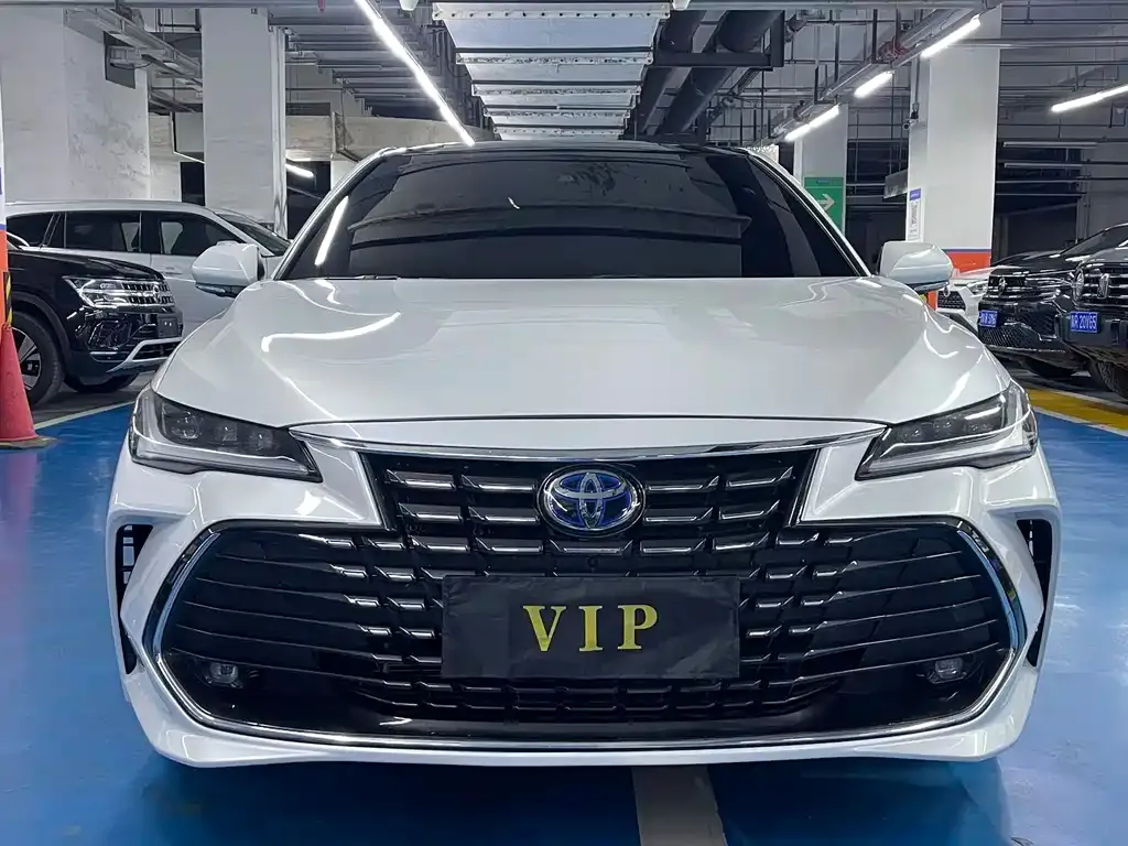 Toyota Avalon 2024 из CN, фото 2