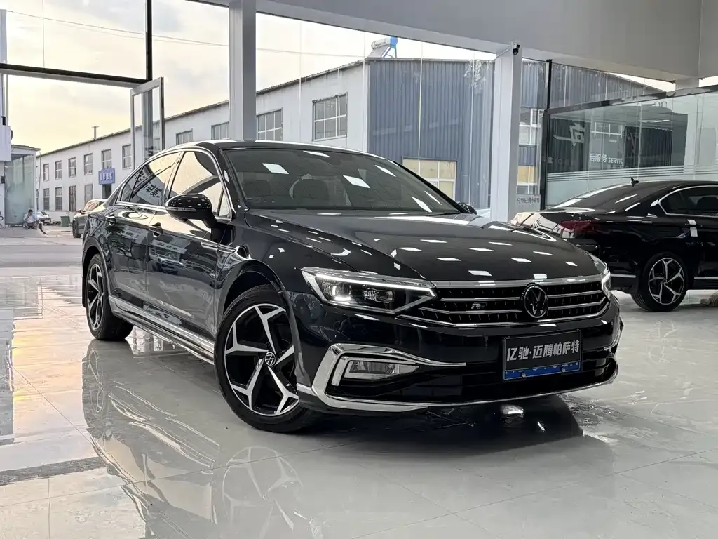 Volkswagen Magotan 2024 из CN, фото 3
