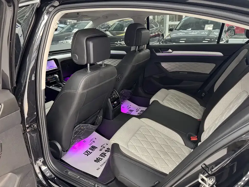 Volkswagen Magotan 2024 из CN, фото 9