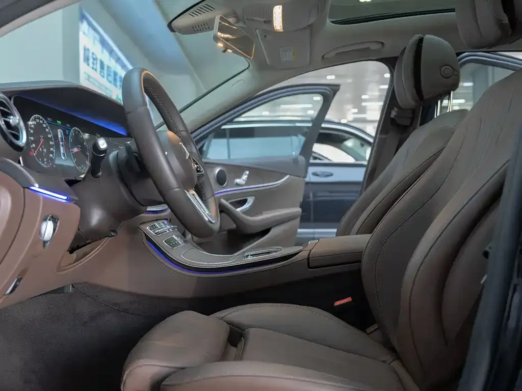 Mercedes-Benz E-Class 2022 из CN, фото 10